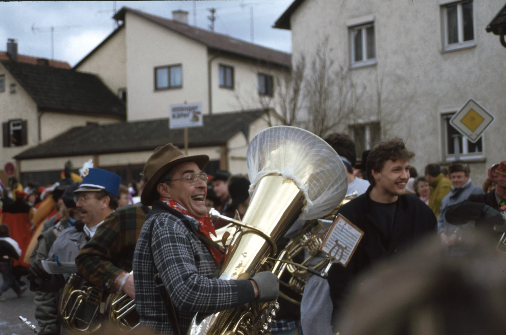 Foto der Galerie: Faschingsumzug Ellhofen 1990