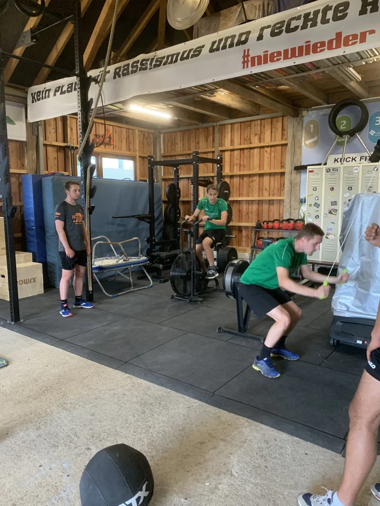Foto der Galerie: Senioren-Fitnesstraining-2021