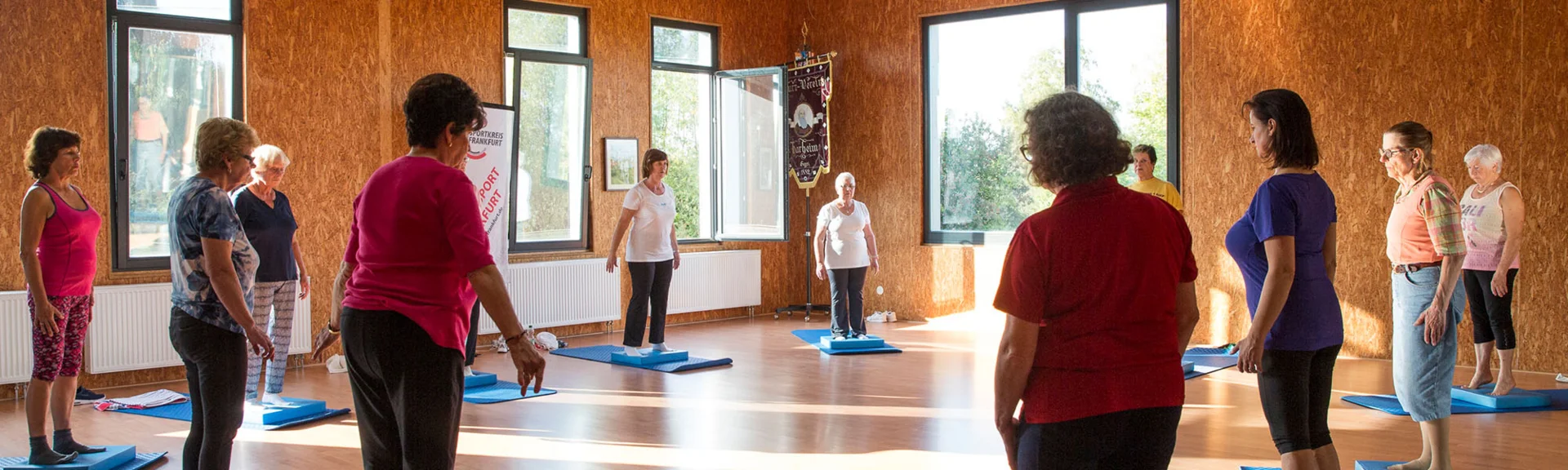 Zur Galerie: Gymnastik – Schwerpunkt Erwachsene