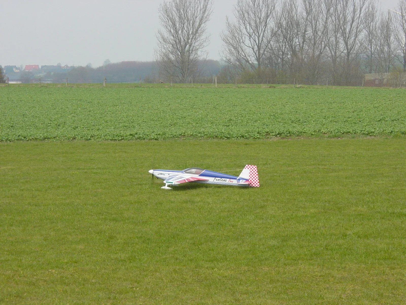 Foto der Galerie: Anfliegen 2004
