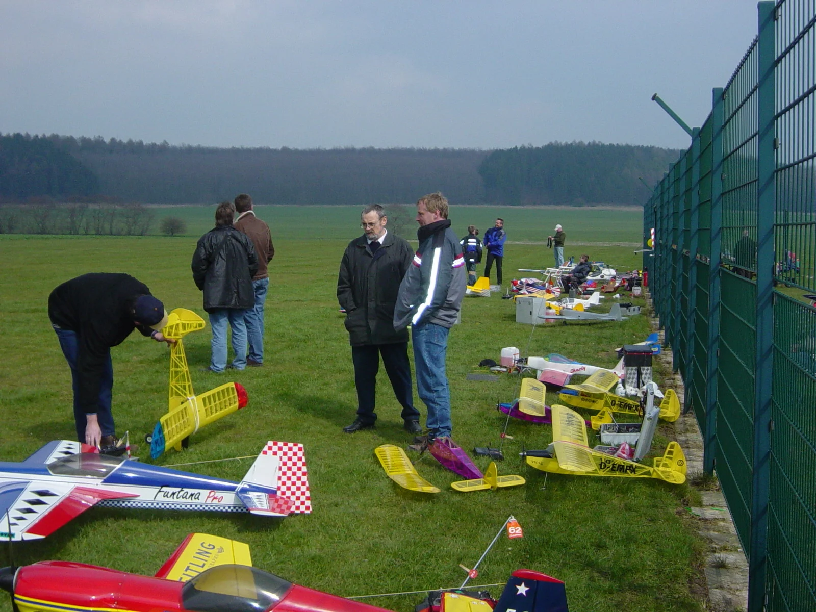Foto der Galerie: Anfliegen 2004