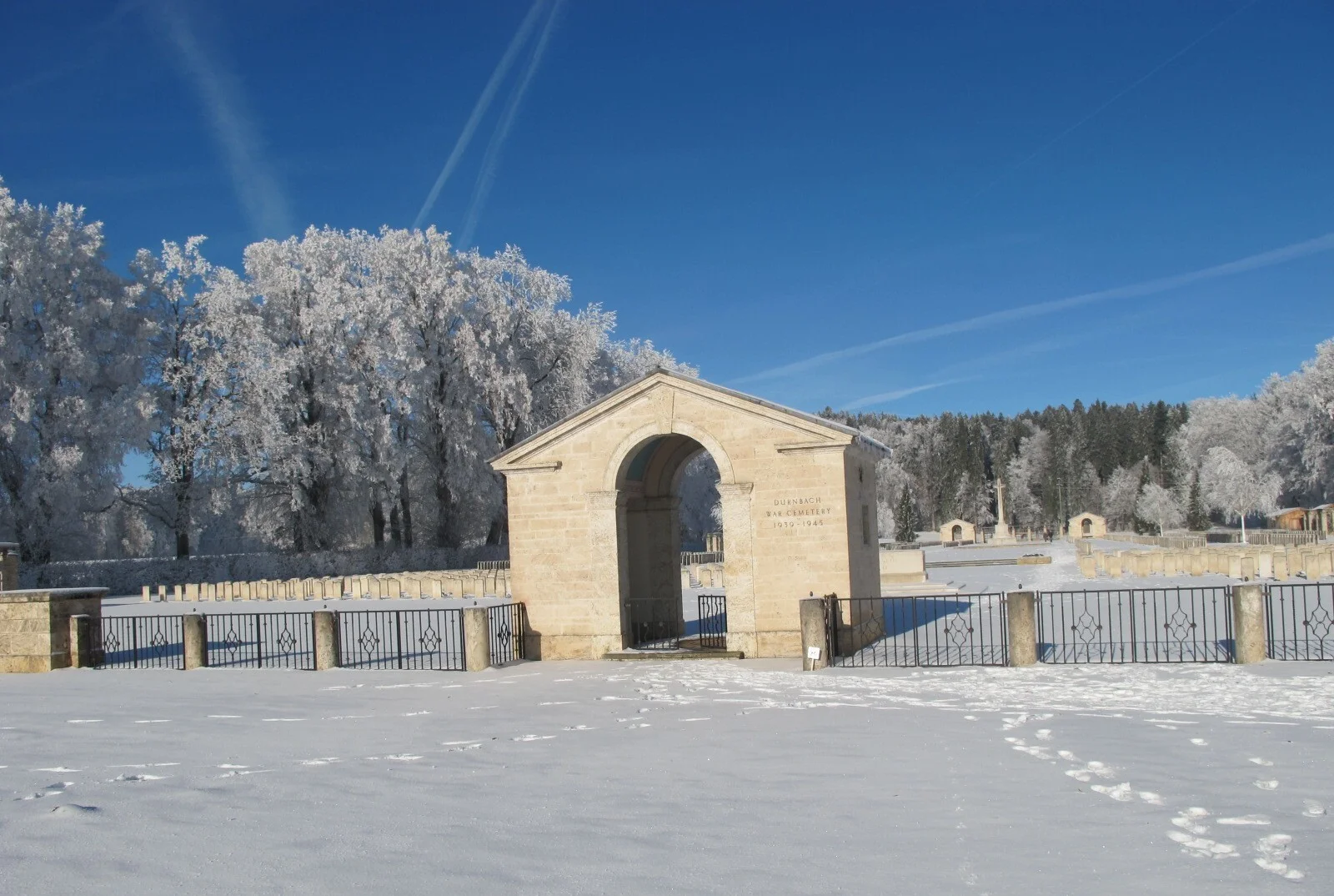Bild: Commenwelth Kriegsgräberdenkmal-Dürnbach-Gmund-Kreuzstrasse