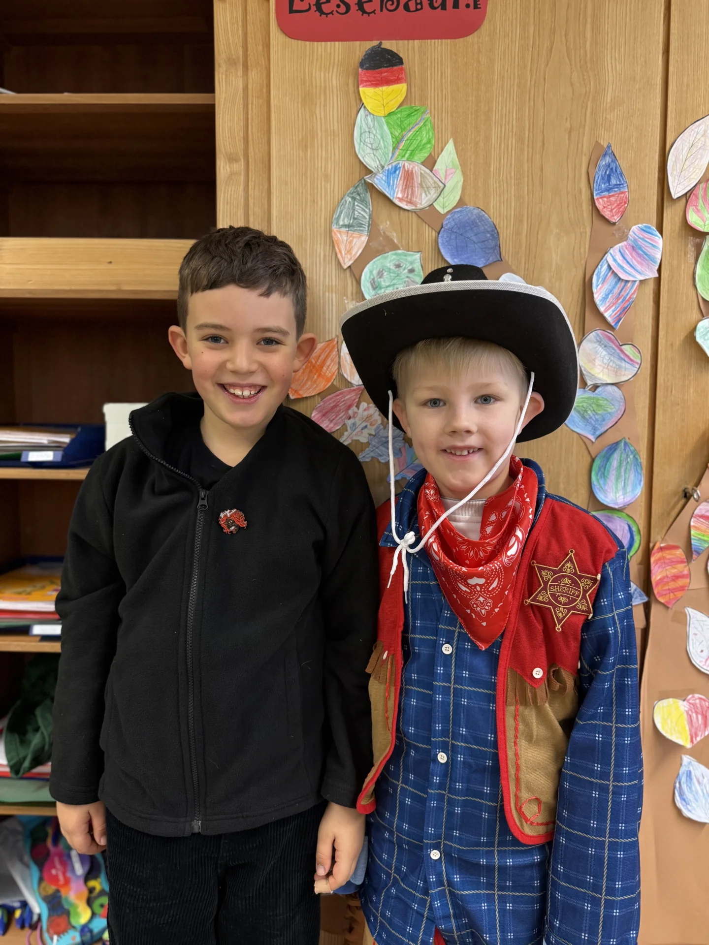 Foto der Galerie: Fasnacht in der Schule mit Grabedierer und Wälder Chnorzi