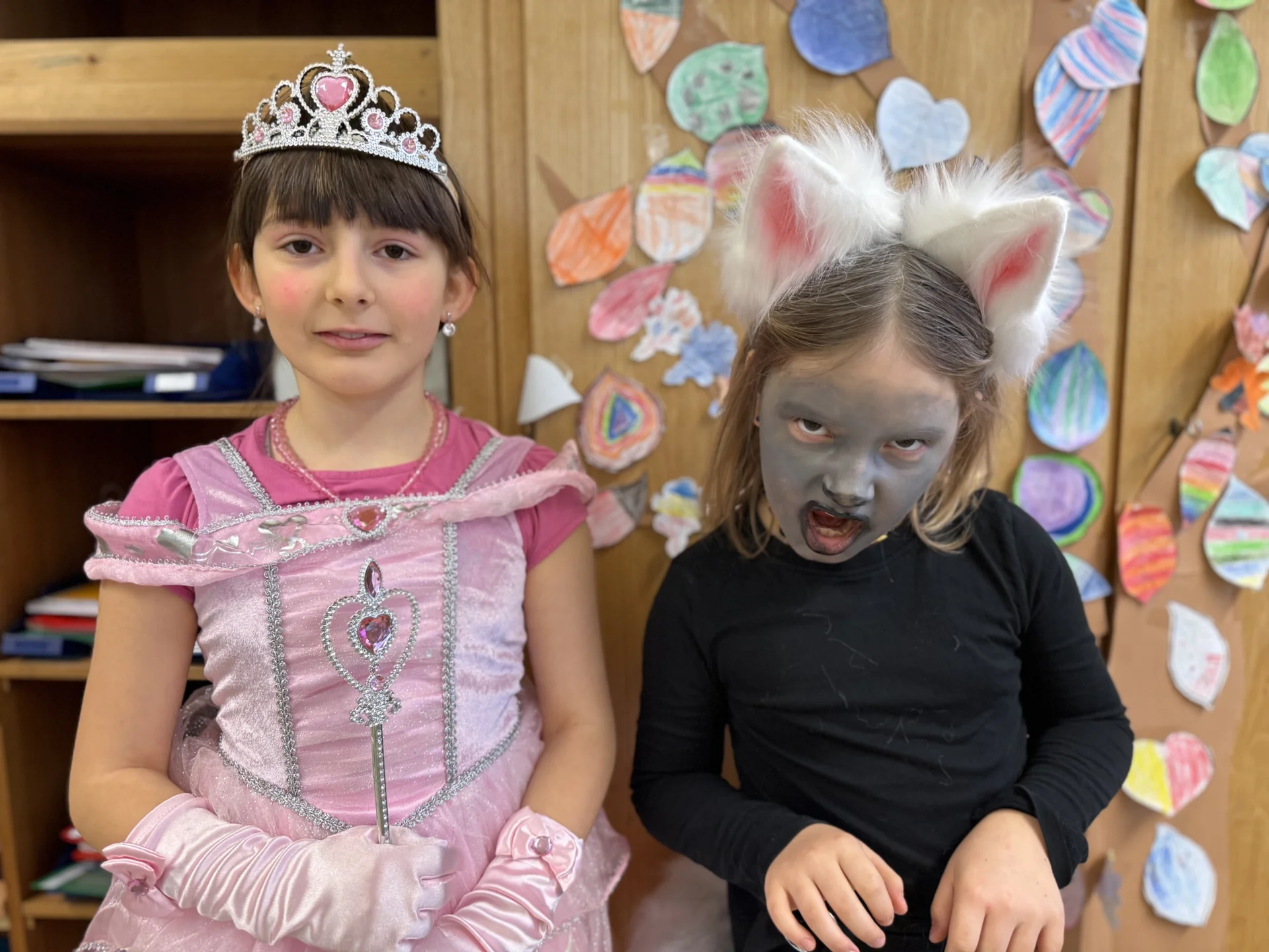 Foto der Galerie: Fasnacht in der Schule mit Grabedierer und Wälder Chnorzi