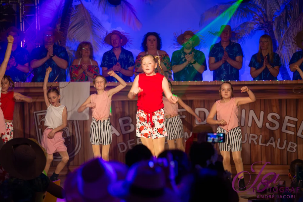 Foto der Galerie: Ab auf die Insel - Sonntagskarneval 8.2.26