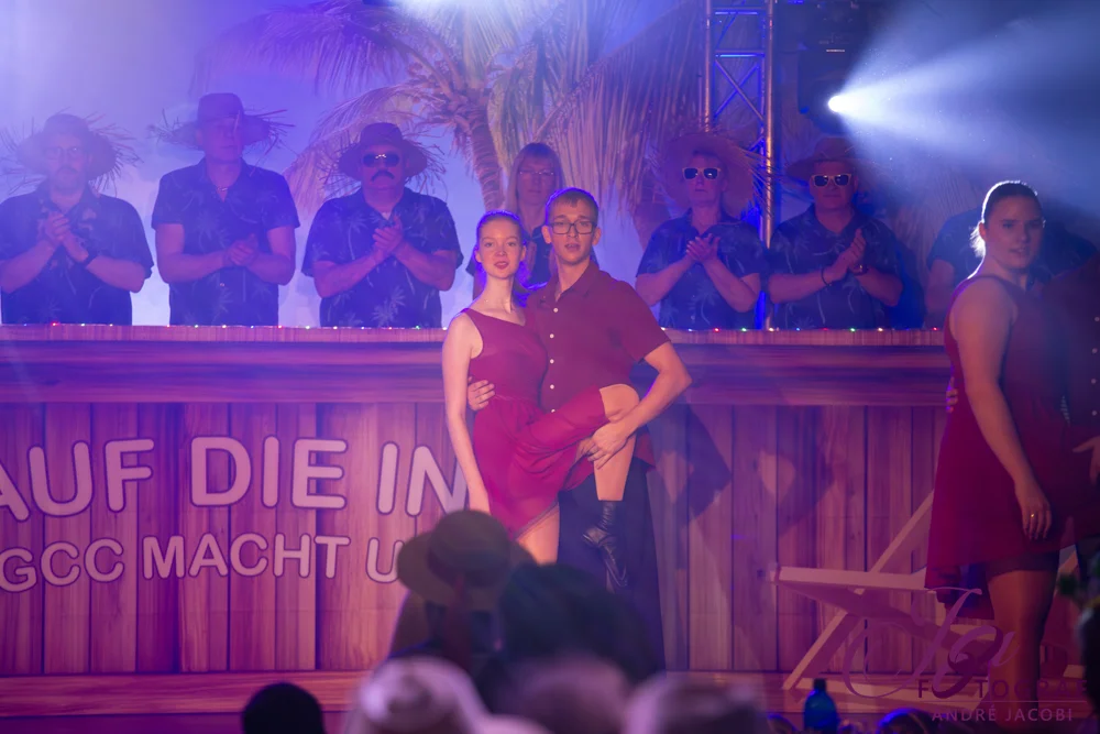 Foto der Galerie: Ab auf die Insel - Sonntagskarneval 8.2.26