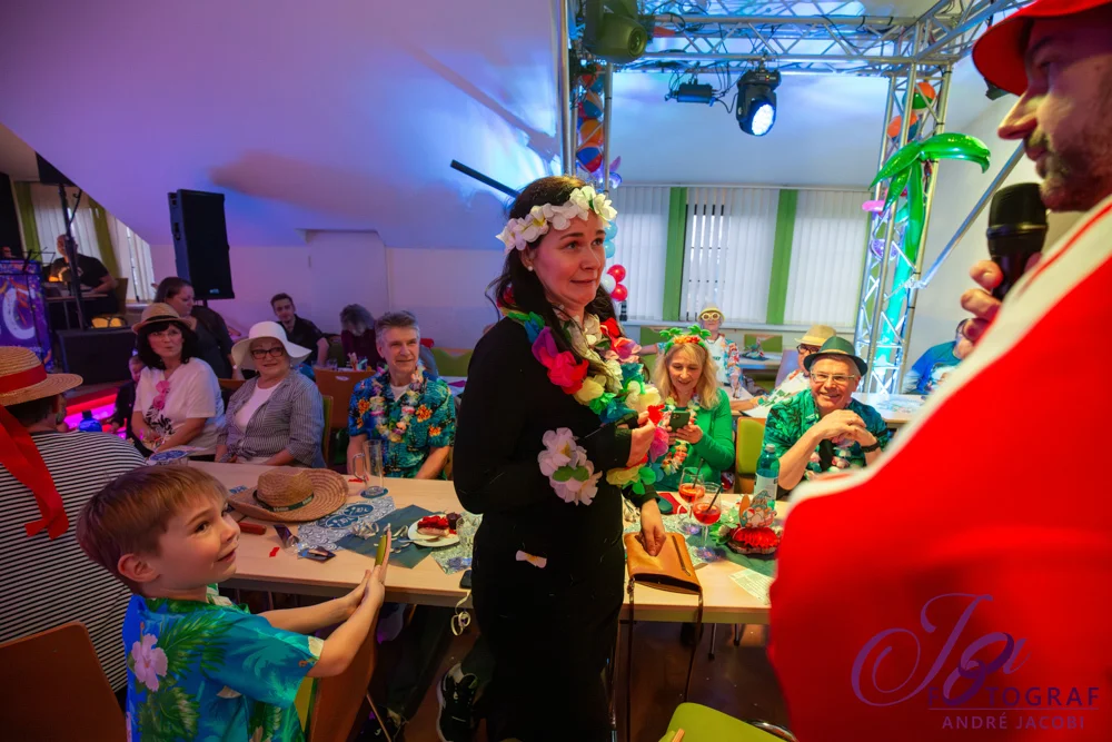 Foto der Galerie: Ab auf die Insel - Sonntagskarneval 8.2.26