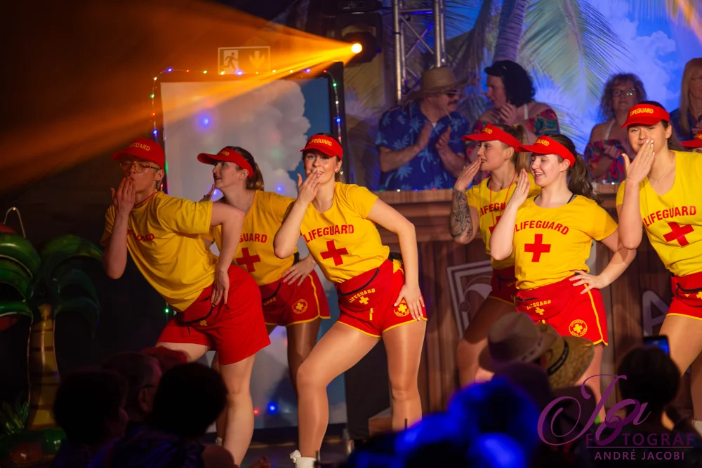 Foto der Galerie: Ab auf die Insel - Sonntagskarneval 8.2.26