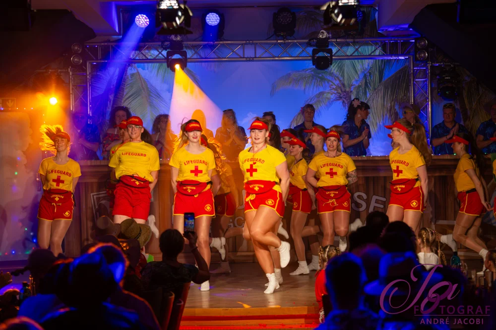 Foto der Galerie: Ab auf die Insel - Sonntagskarneval 8.2.26