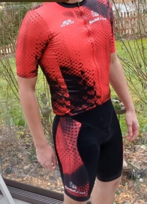 Vorschaubild: Trikot (3)