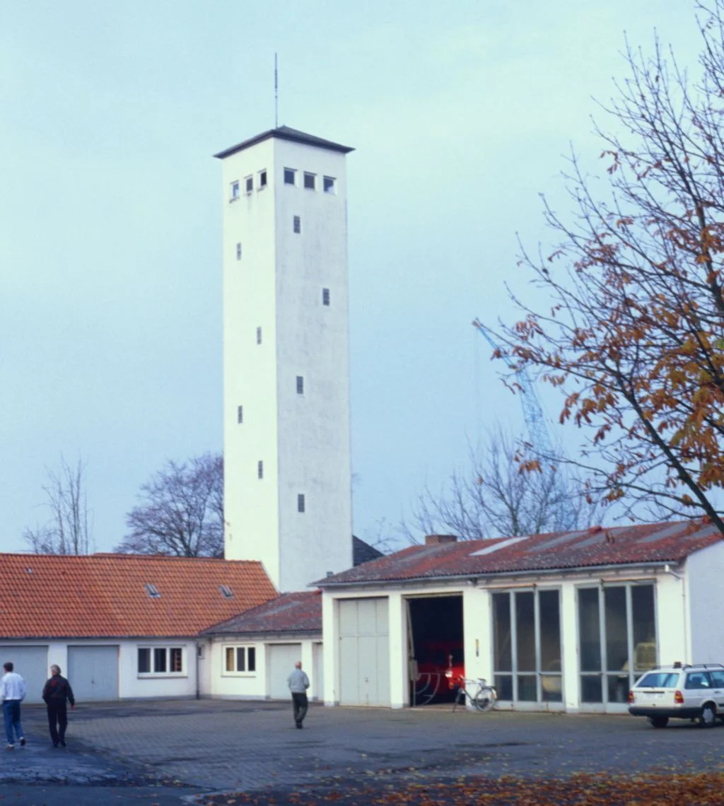 Foto der Galerie: Wittlage - Wahrzeichen FTZ-Turm Abriß 1994