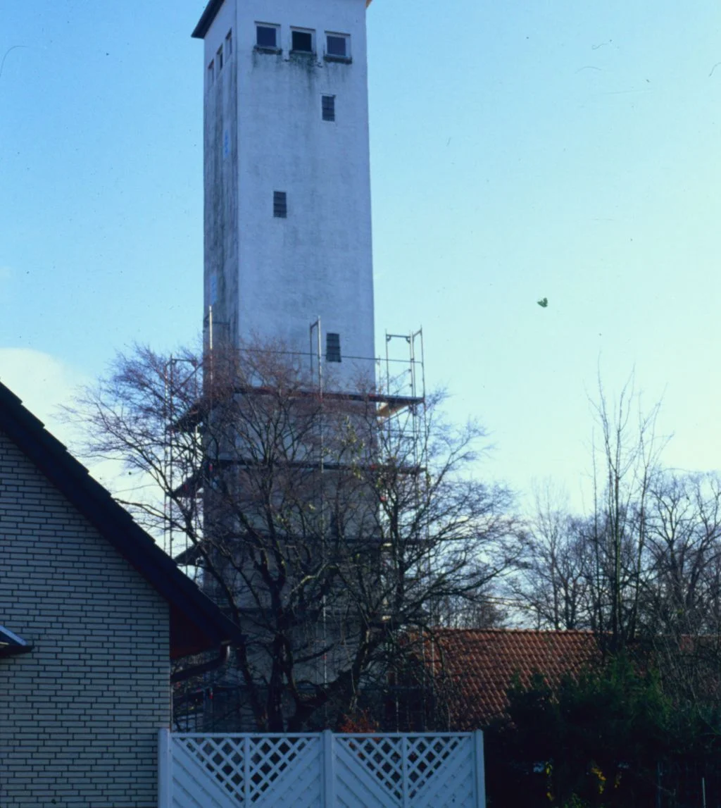 Foto der Galerie: Wittlage - Wahrzeichen FTZ-Turm Abriß 1994