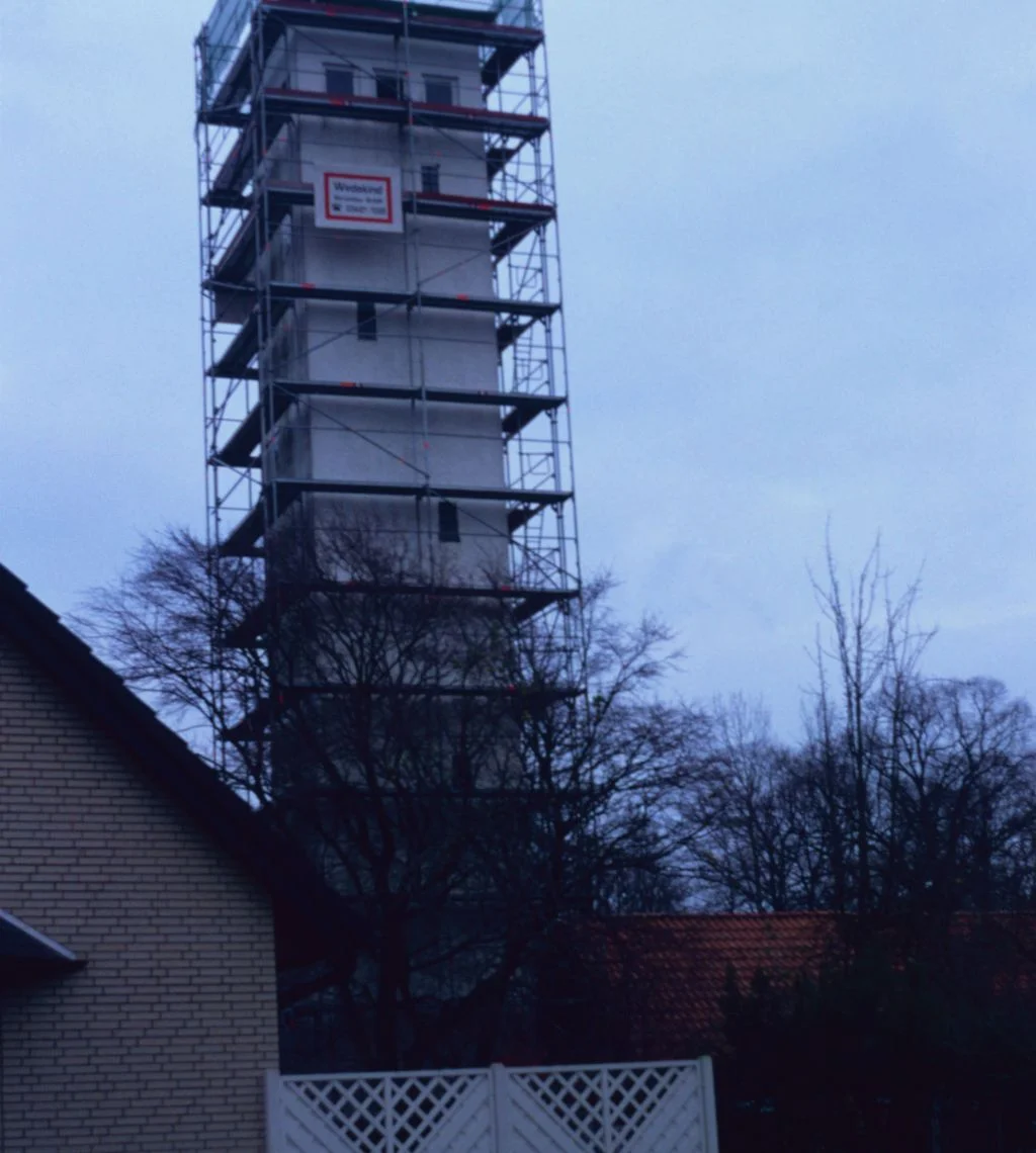Foto der Galerie: Wittlage - Wahrzeichen FTZ-Turm Abriß 1994