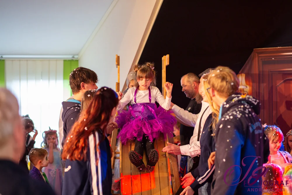 Foto der Galerie: Fantastische Welten - Kinderkarneval 2.3.25