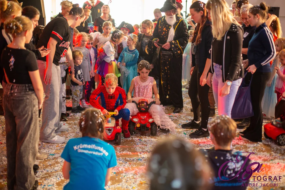 Foto der Galerie: Fantastische Welten - Kinderkarneval 2.3.25