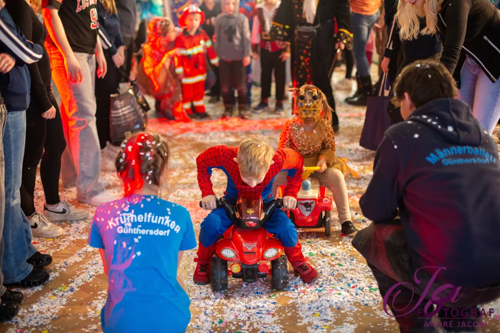 Foto der Galerie: Fantastische Welten - Kinderkarneval 2.3.25