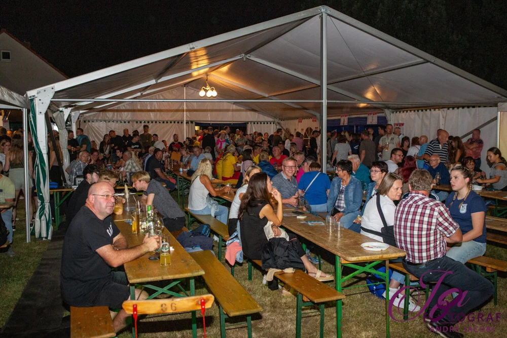 Foto der Galerie: 15. Günthersdorfer Sommernachtsball 31.8.24