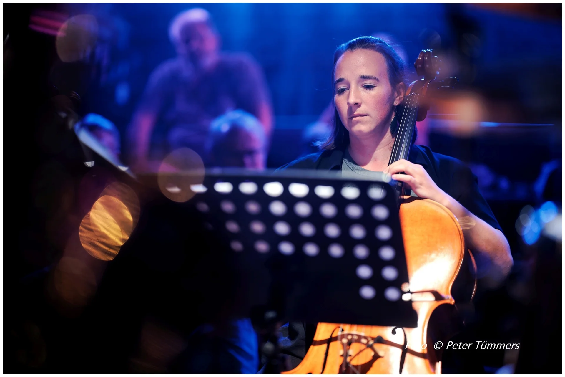 Lavandula - Artheater - K&ouml;ln  (Bild vergr&ouml;&szlig;ern)