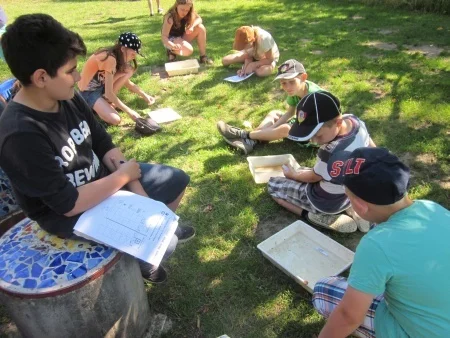 Foto der Galerie: 1. – 3. Juli 2015: Klassenfahrt der 4a und 4b nach Gut Sunder