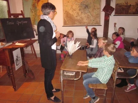 Foto der Galerie: „Schule vor 100 Jahren“ im Heimatmuseum Letter für die Klasse 3a