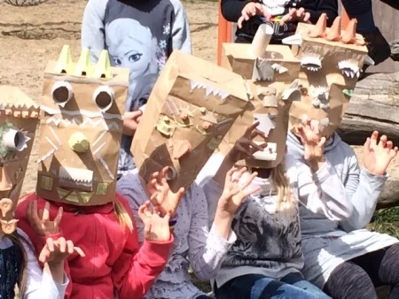 Foto der Galerie: Kunsteinheit „Afrikanische Masken“ in der 3b