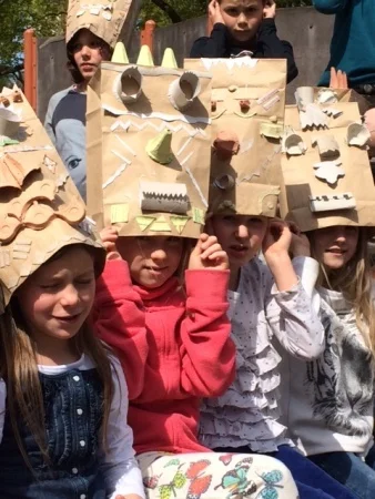 Foto der Galerie: Kunsteinheit „Afrikanische Masken“ in der 3b