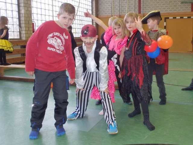 Zur Galerie: Fasching in Otze am 24.2.2017