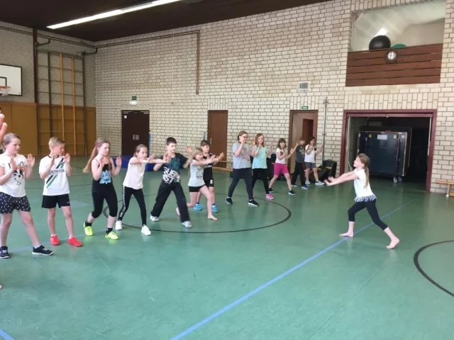 Foto der Galerie: 14.5.2018 Selbstbehauptungskurs der Klasse 4