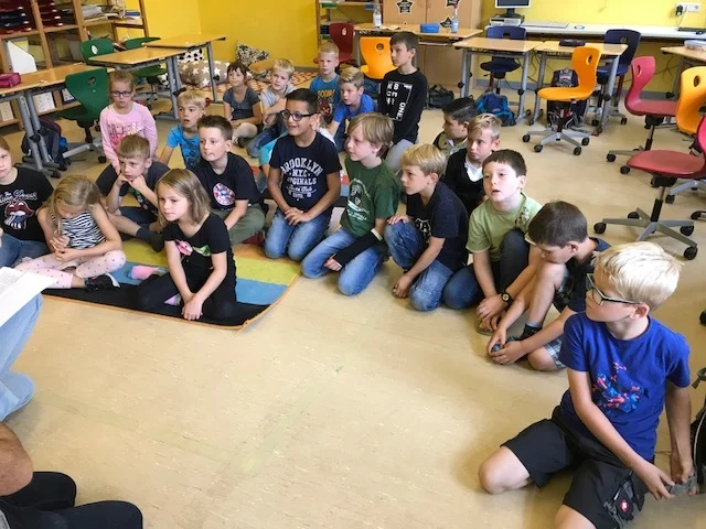 Foto der Galerie: Theaterprojekt „Familienbande“ mit der 3. Klasse