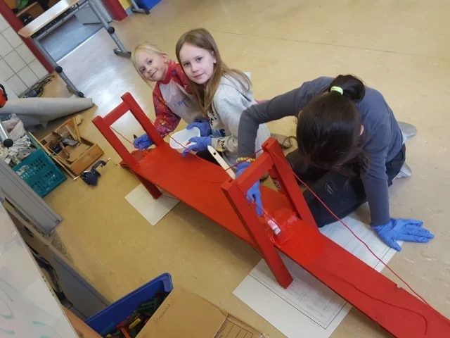 Foto der Galerie: Projekt Brücken 2019 in den Klassen 3a und 3b