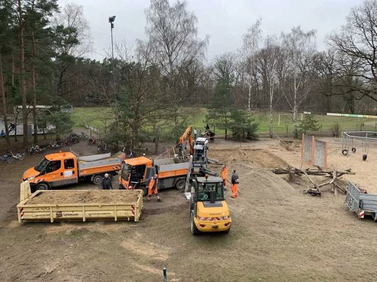 Zur Galerie: Baustelle im Sandkasten