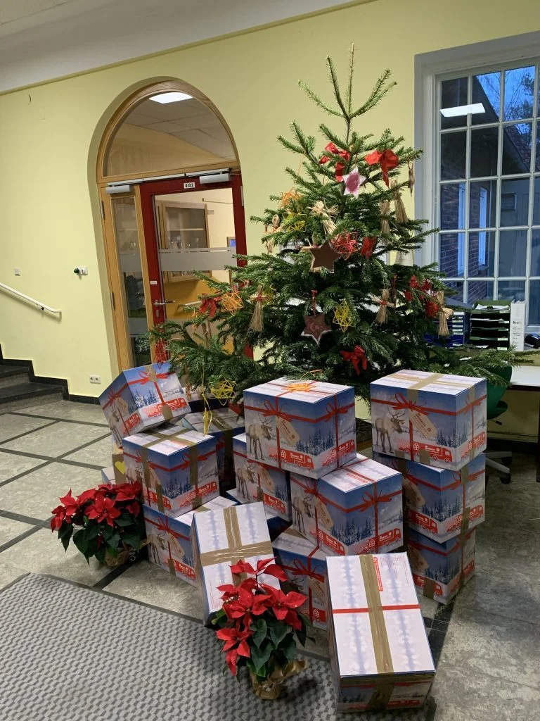 Zur Galerie: Weihnachtspäckchen