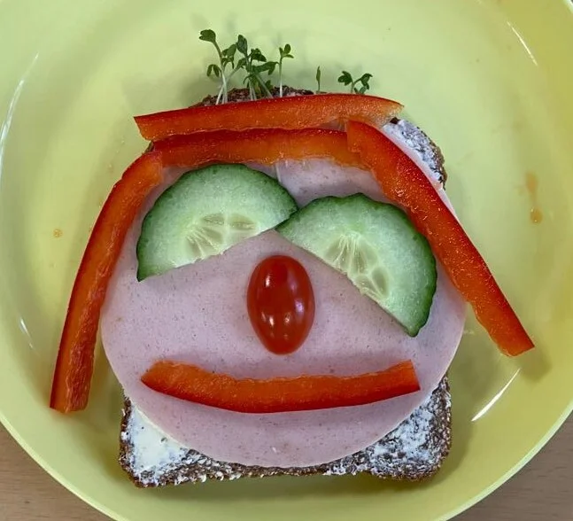 Foto der Galerie: Lustiges Gesundes Frühstück