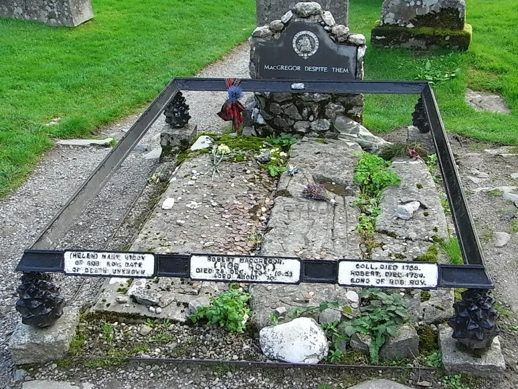 Bild: Balquhidder - Rob Roy's grave