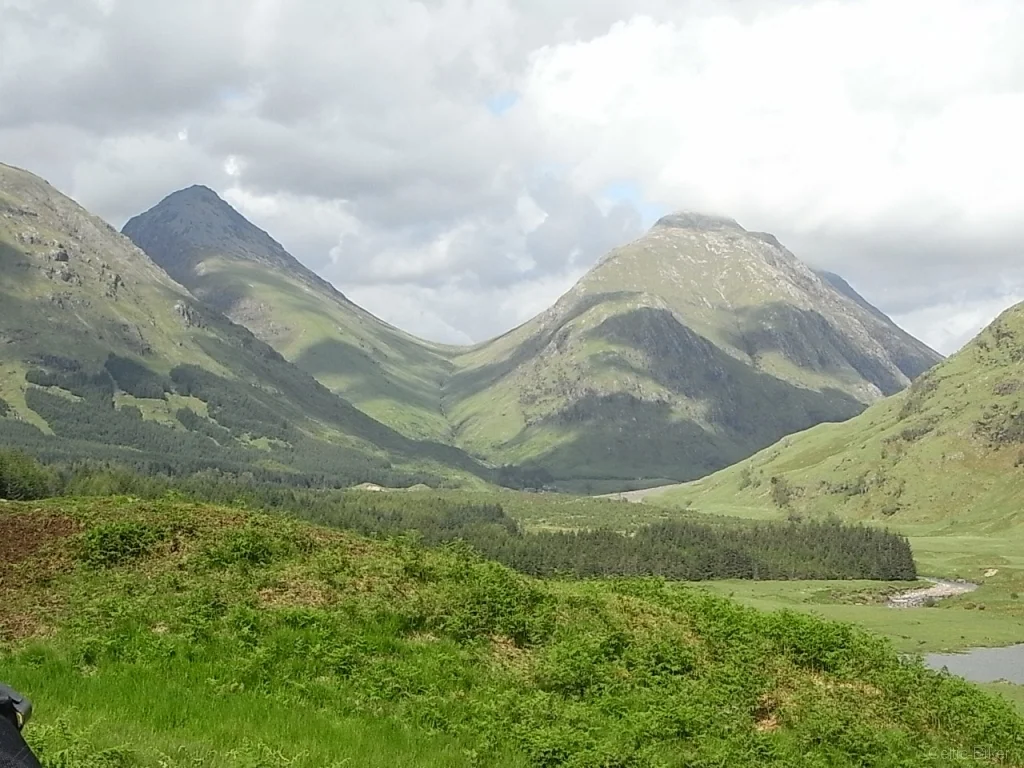 Bild: Glen Etive - Lochan Urr