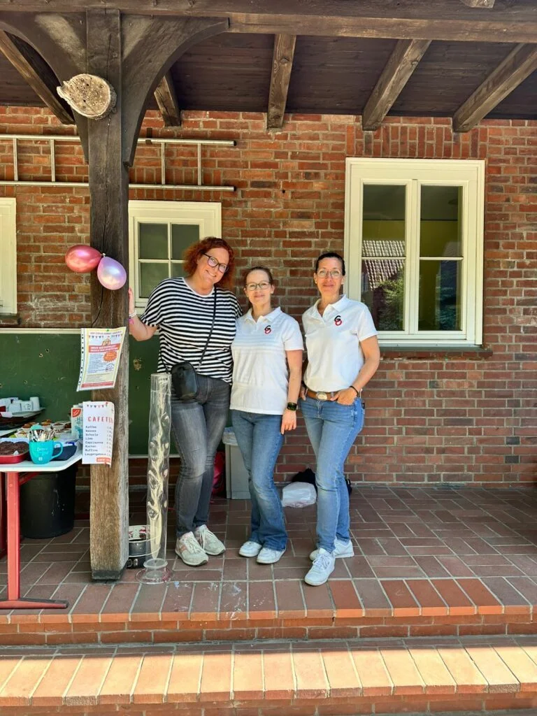 Foto der Galerie: Flohmarkt des Fördervereins