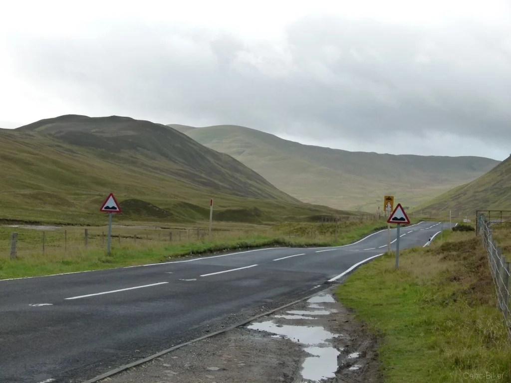 Bild: Road to the Isles - on the way to Skye