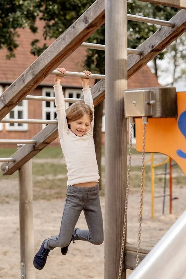 Foto der Galerie: Unser Schulhof-Spielplatz