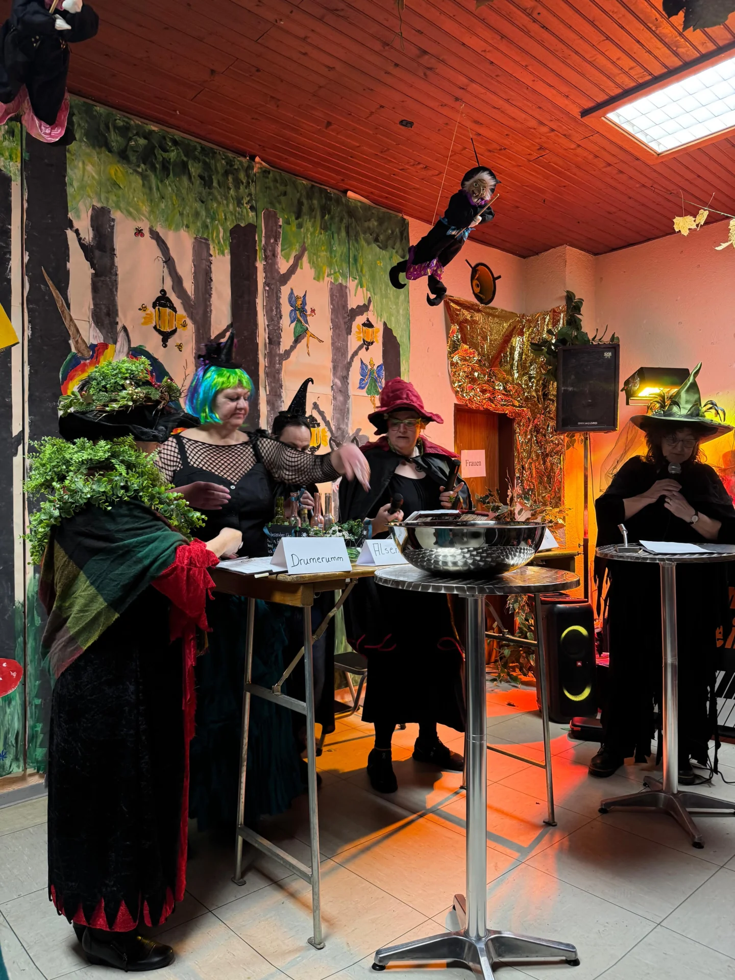 Bild: Hexenkongress