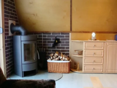 Vorschaubild: FH Villa Burgunde-Wohnzimmer mit Kaminofen