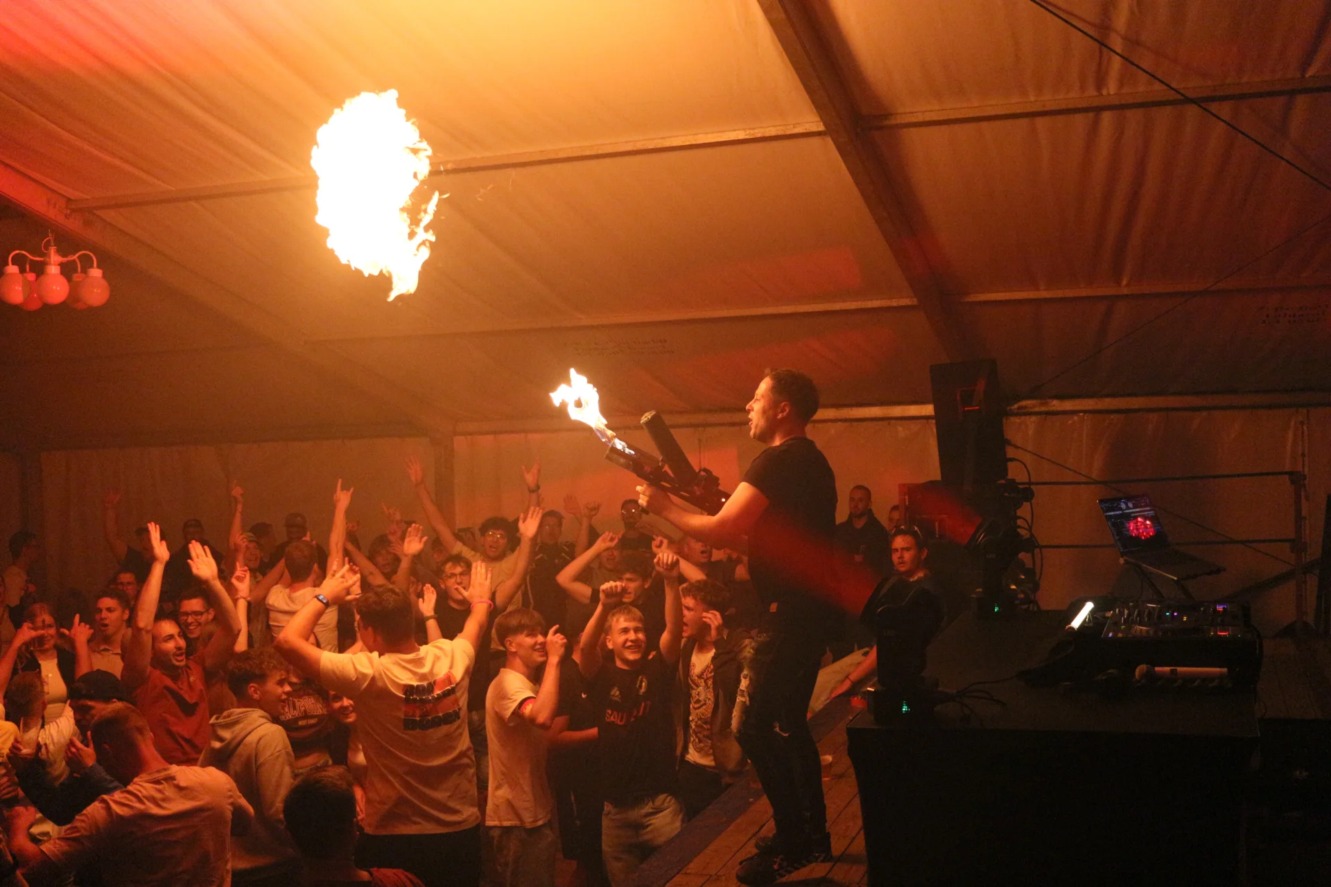 IMG 0044  (Bild vergr&ouml;&szlig;ern)