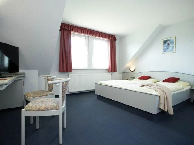 Zur Galerie: Zimmer und Preise