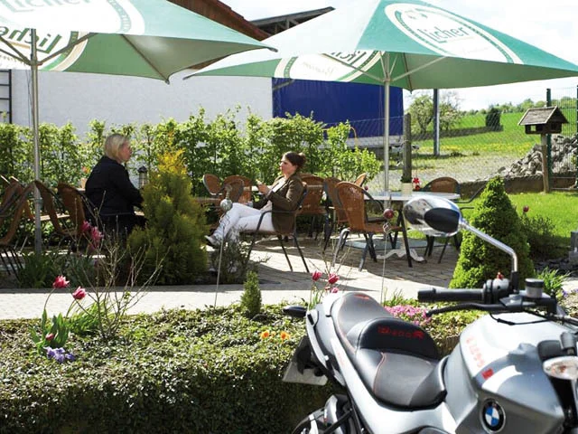 Zur Galerie: Terrasse
