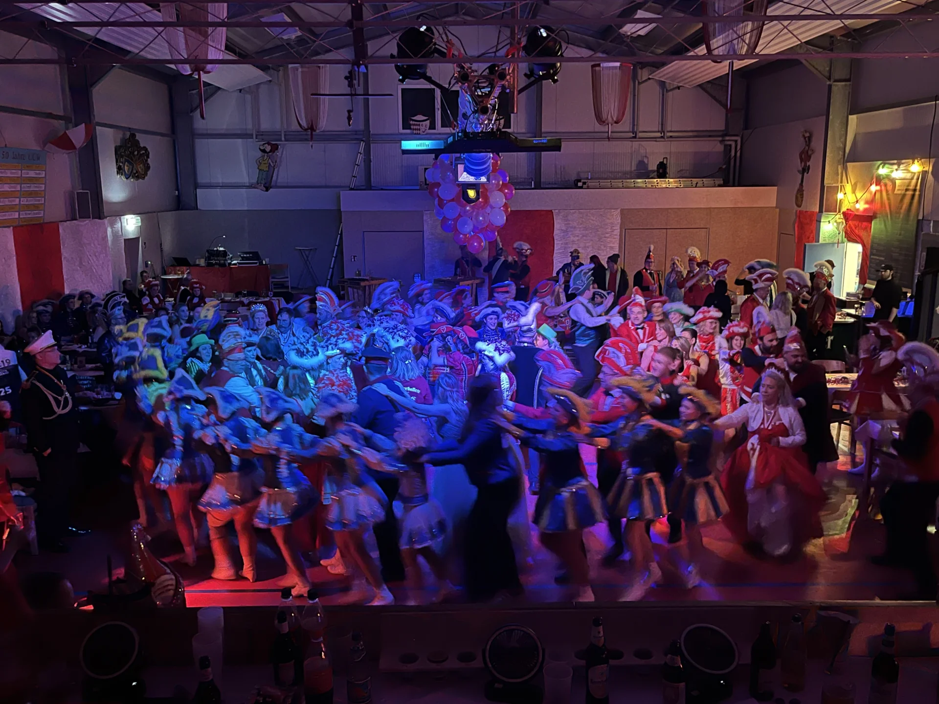 Zur Galerie: 60. Session - Galaabend