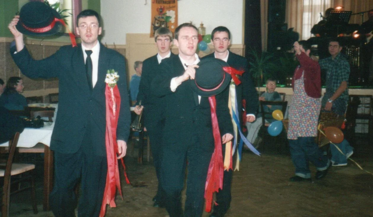 Zur Galerie: 2003