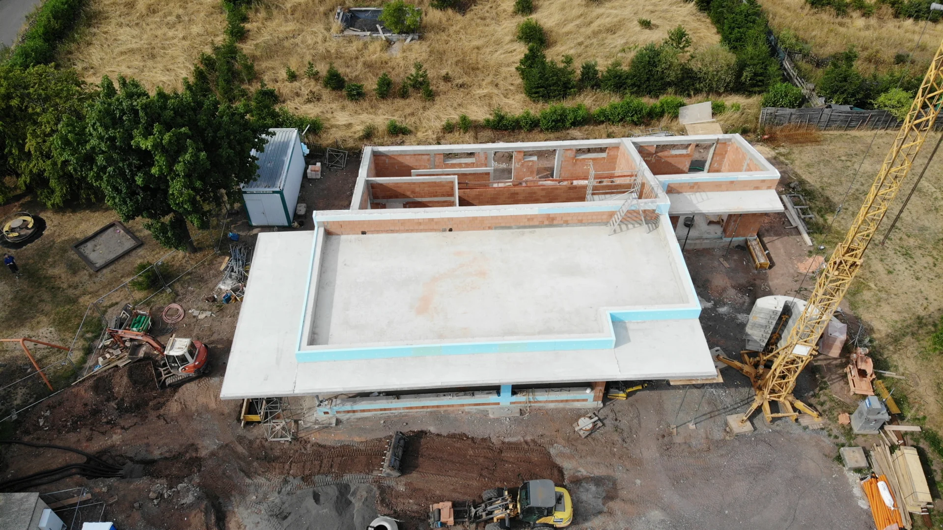 Bild: Die Decken sind fertig sowie ausgeschalt und die Gerüste abgebaut 16.07.2026