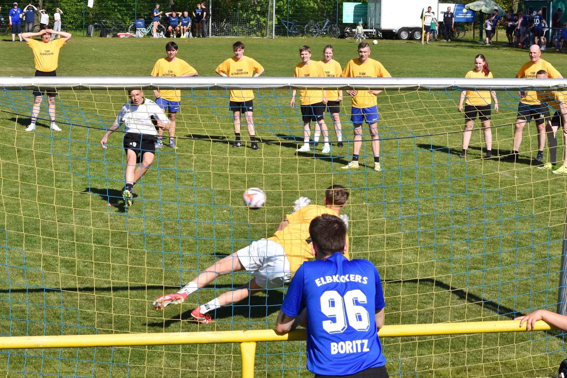 Foto der Galerie: Pokal des Bürgermeisters der Gemeinde Hirschstein