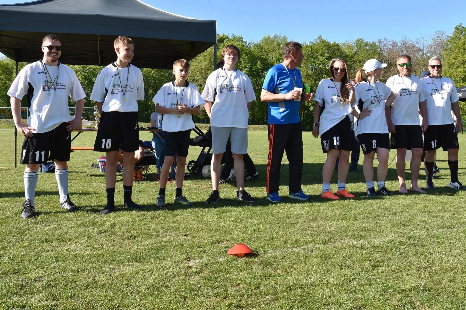 Foto der Galerie: Pokal des Bürgermeisters der Gemeinde Hirschstein