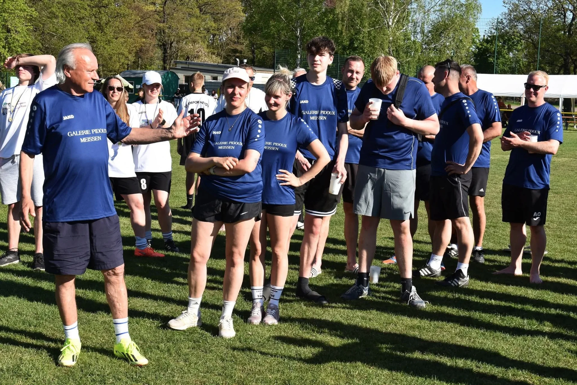 Foto der Galerie: Pokal des Bürgermeisters der Gemeinde Hirschstein