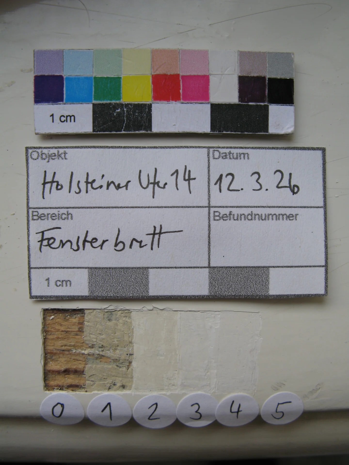 Befund Fensterbrett  (Bild vergr&ouml;&szlig;ern)